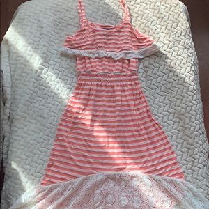Girl’s dress
